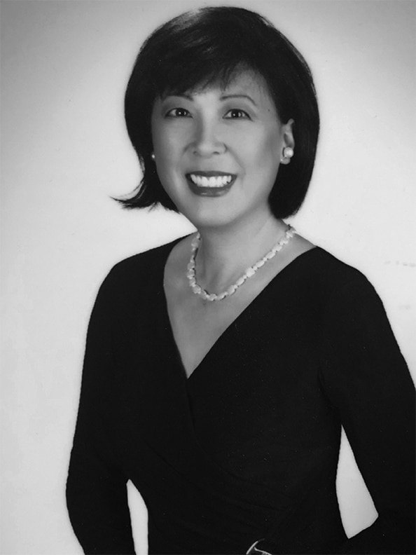 Headshot of Communications part-time faculty Sharon Chin