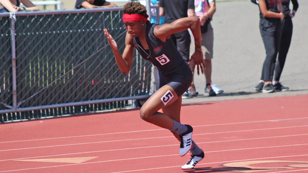 WT&F - Latavia Hawkins (photo by Rob Garcia)