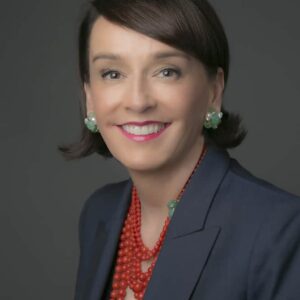 Elisa Stephens to Smithsonian Board